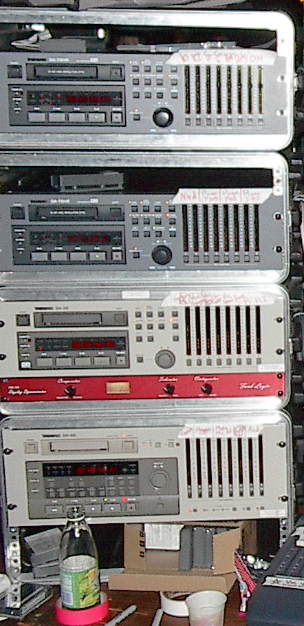 A 32 track DTRS system: DA-78HR, DA-78HR, DA-38, and DA-88, with tapes